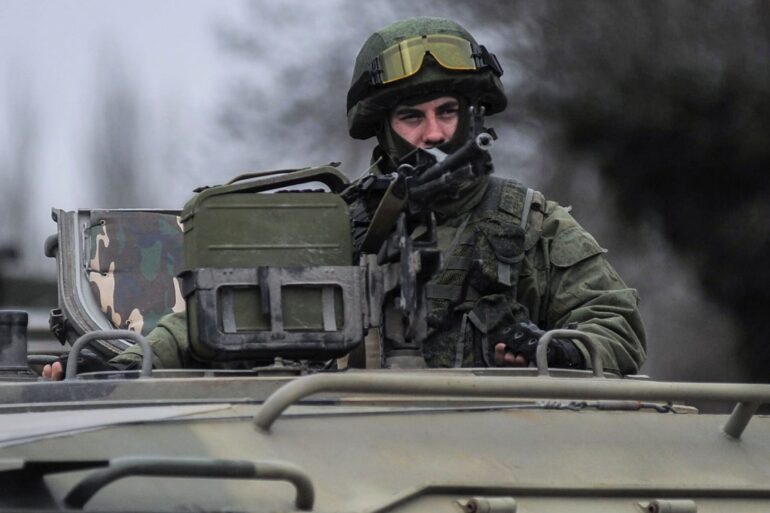 Ein russischer Soldat auf der Krim.