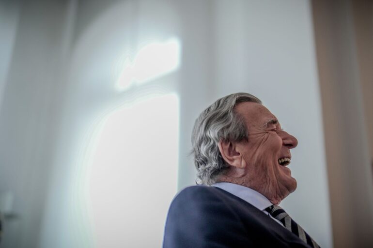 Ex-Bundeskanzler Gerhard Schröder (SPD) wird heute 80 Jahre alt.