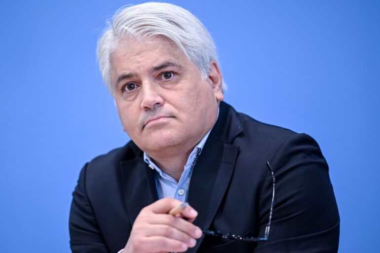 «Wir ehren die Toten und entehren am nächsten Tag die Lebenden»: der Antiziganismusbeauftragte Mehmet Daimagüler.