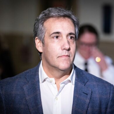 Michael Cohen wird als zentrale Figur gesehen, um eine direkte Verbindung zwischen Trump und Schweigegeldzahlungen an einen Pornostar herzustellen.