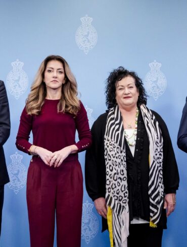 Koalitionäre in spe: Von links Geert Wilders (PVV), Dilan Yesilgoz von der rechtsliberalen VVD, Caroline van der Plas von der rechtspopulistischen Bauernpartei BBB und Pieter Omtzigt von der neuen rechtskonservativen NSC.