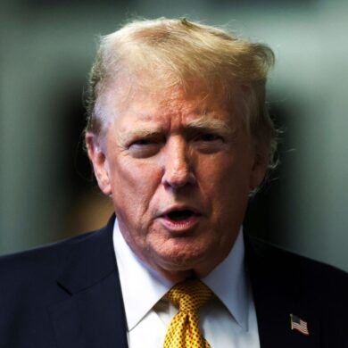 Bei einer Verurteilung droht Trump eine Geldstrafe oder eine mehrjährige Freiheitsstrafe, die auch zur Bewährung ausgesetzt werden könnte.