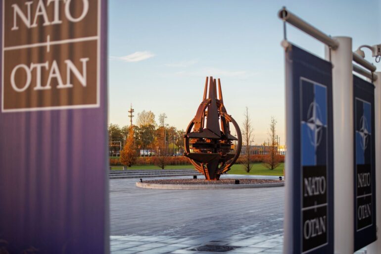 Der Start des neuen Projekts «Nato Mission Ukraine» (NMU) zur Unterstützung der Ukraine soll im Idealfall beim nächsten Bündnisgipfel von Bundeskanzler Olaf Scholz (SPD) und den anderen Staats- und Regierungschefs der Nato-Staaten in Washington beschlossen werden.
