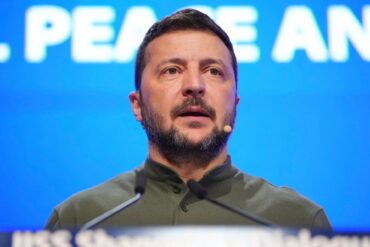 Hatte bereits im März 2022, drei Wochen nach dem Beginn des russischen Angriffskrieges gegen die Ukraine, im Bundestag gesprochen: Wolodymyr Selenskyj.