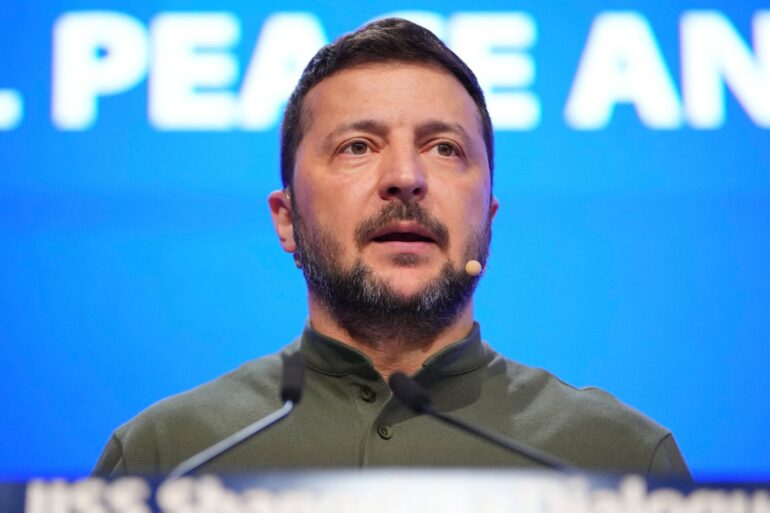 Hatte bereits im März 2022, drei Wochen nach dem Beginn des russischen Angriffskrieges gegen die Ukraine, im Bundestag gesprochen: Wolodymyr Selenskyj.