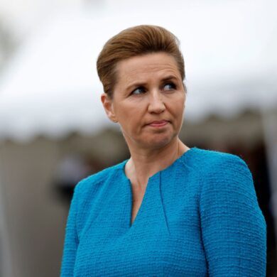 Dänemarks Ministerpräsidentin Mette Frederiksen wurde Opfer eines Angriffs.