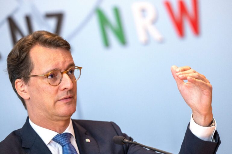 Der Ministerpräsident des Landes Nordrhein-Westfalen: Hendrik Wüst.