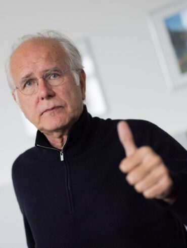 Harald Schmidt freut sich auf die Europameisterschaft und traut Deutschland einiges zu.