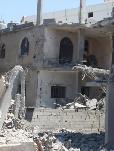 Gebäude in Chiyam (Libanon), die durch einen israelischen Luftangriff zerstört wurden.