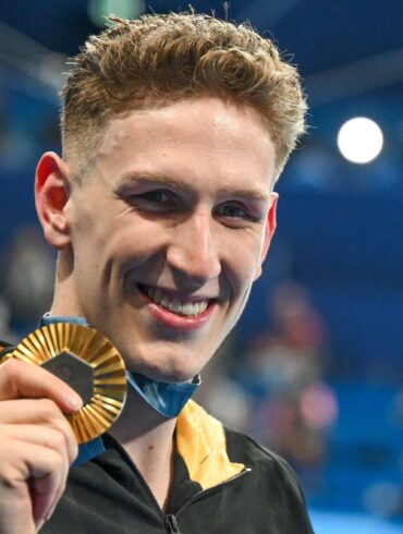 Für seinen Olympiasieg erhält Lukas Märtens viel Lob von zwei Ex-Schwimmstars.