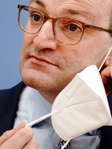 «Pandemie der Ungeimpften»: Jens Spahn verteidigt seine Formulierung aus der Corona-Zeit. (Archivbild)