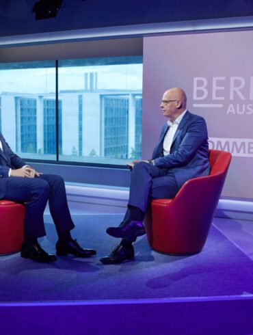 FDP-Chef Lindner sieht seine Partei in der Ampel als Korrektiv: Stellen uns einer Politik entgegen, die SPD und Grüne ohne uns machen würden.