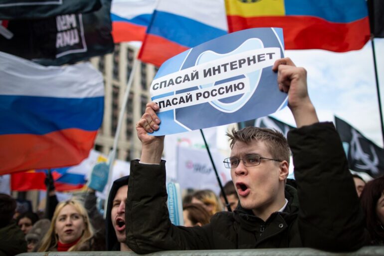Schon 2019 hat Russland die Voraussetzungen für das Abkapseln Russlands vom Internet geschaffen. Damals gab es Proteste für ein freies Internet in Russland. (Archivbild)