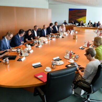 In der Ministerrunde werden Gesetzentwürfe besprochen, bevor sie in den Bundestag gehen.