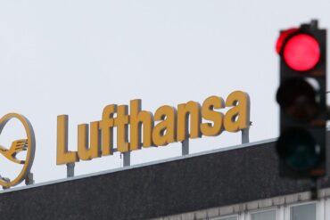 Die EU-Kommission untersucht Staatshilfen für den Lufthansa-Konzern. (Archivbild)