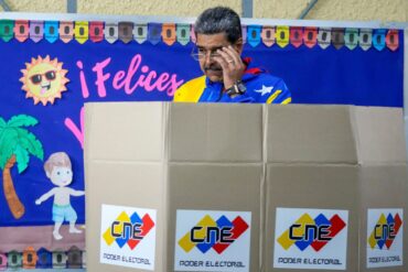 Bereits kurz nach Öffnung der Wahllokale gab Präsident Nicolas Maduro seine Stimme in der Hauptstadt Caracas ab.