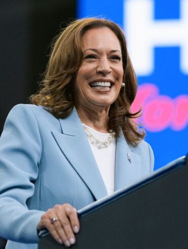 Kamala Harris hat sich die Präsidentschaftskandidatur der Demokraten gesichert und ist nun auf der Suche nach einem Vize.