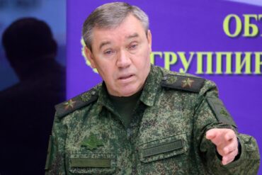 Moskaus Generalstabschef Waleri Gerassimow hat angekündigt, alle ukrainischen Kämpfer im russischen Gebiet Kursk auszulöschen. (Archivbild)