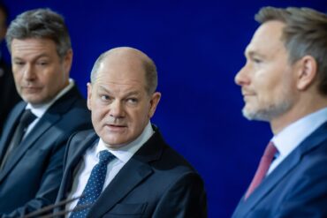 In den nächsten Tagen wollen Scholz, Habeck und Lindner wieder über den Haushalt beraten. (Archivbild)