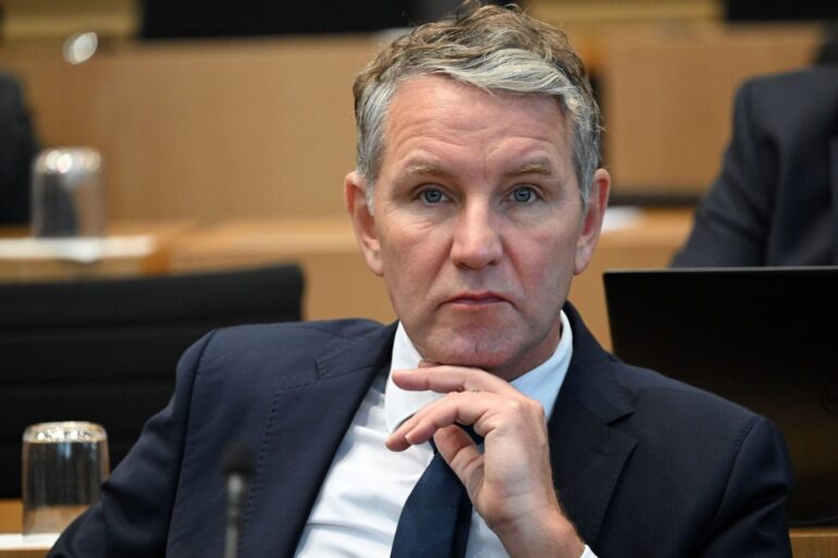 Die Thüringer AfD-Spitze um Björn Höcke scheiterte mit einer Klage gegen den Verfassungsschutzbericht 2021. (Archivbild)
