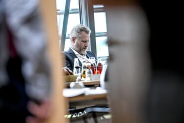 Die Ermittlungen gegen Bystron sich derzeit ausgesetzt.