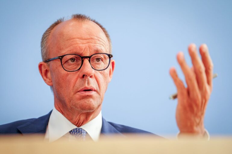 CDU-Chef Merz fordert von Kanzler Scholz nicht weniger als einen Koalitionsbruch, um die Migrationsprobleme zu lösen.