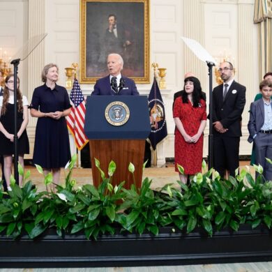 US-Präsident Joe Biden hat Deutschland für seinen Beitrag in einem internationalen Gefangenenaustausch gedankt.
