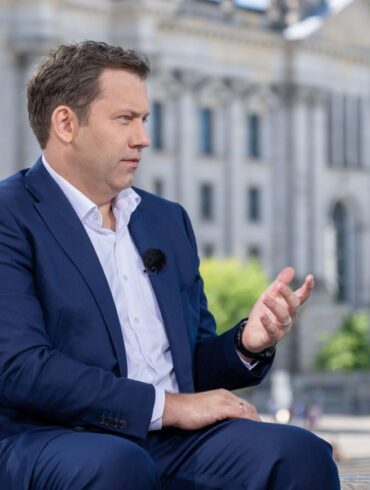 Mahnt beim Haushalt zur Eile: SPD-Chef Lars Klingbeil.