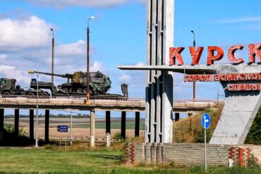 Während die ukrainischen Truppen nach eigenen Angaben im russischen Gebiet immer mehr Gebiet unter ihre Kontrolle bringen, versuchen Moskaus Einheiten den Vormarsch zu stoppen. (Archivbild)