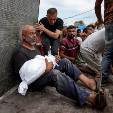 Die palästinensischen Nachrichtenagentur Wafa berichtete von zahlreichen zivilen Opfern der Kämpfe im Gazastreifen.