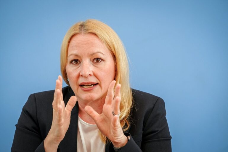 Die Länder fordern Abschluss von neuem Digitalpakt für Schulen. (Archivbild)