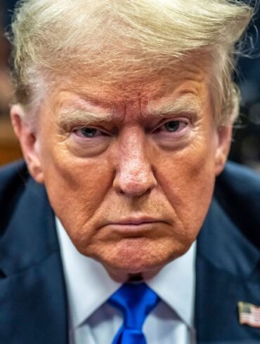 Donald Trump hatte in den vergangenen Monaten alle Hände voll zu tun mit verschiedenen Strafverfahren gegen ihn. (Archivbild)