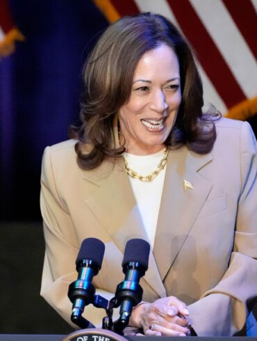 Die Demokratin Kamala Harris tritt bei der US-Präsidentschaftswahl gegen den Republikaner Donald Trump an. (Archivbild)