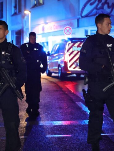 Die Polizei hat einen Großalarm ausgelöst.