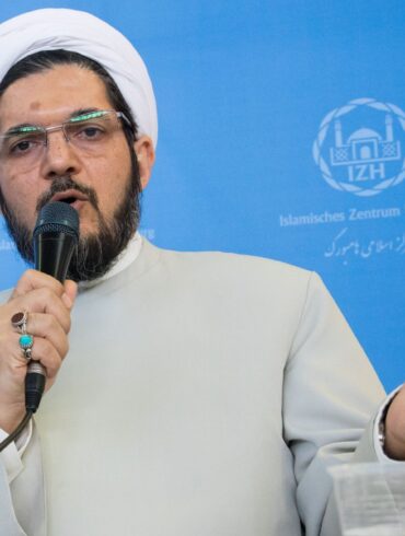 Fünf Wochen nach dem Verbot des IZH soll dessen ehemaliger Leiter, Hadi Mofatteh, Deutschland verlassen. (Archivbild)