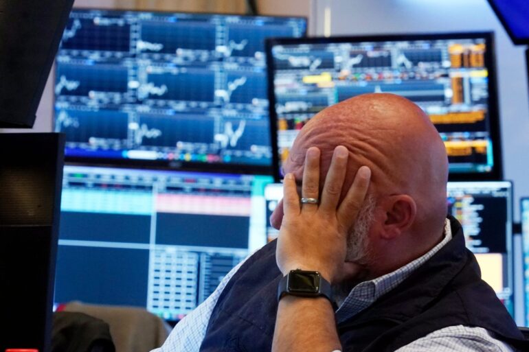Händler an der New Yorker Börse: Die Lage an den Kapitalmärkten bleibt herausfordernd.