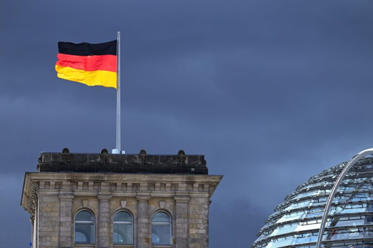 Heute ist das Reichstagsgebäude in Berlin Sitz des Bundestags.