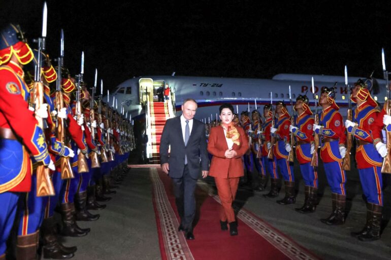 Kremlchef Wladimir Putin besucht ungeachtet des Haftbefehls wegen mutmaßlicher Kriegsverbrechen in der Ukraine Russlands Nachbarland Mongolei.