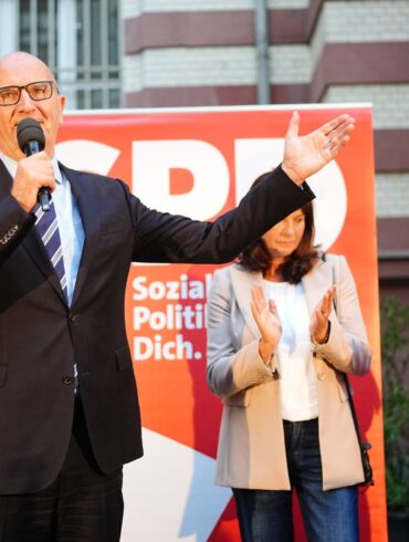 Gewählt wurde in Brandenburg - doch das gute Ergebnis für Ministerpräsident Dietmar Woidke (SPD) dürfte bis in die Berliner Bundespolitik ausstrahlen.