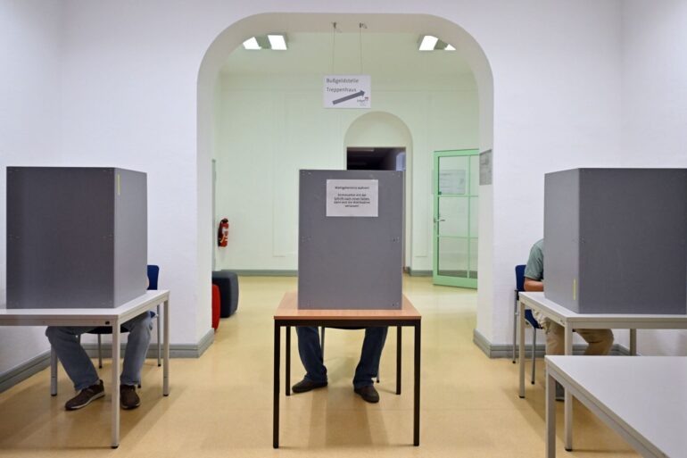 Die Wahllokale in Sachsen und Thüringen waren bis 18.00 Uhr geöffnet.