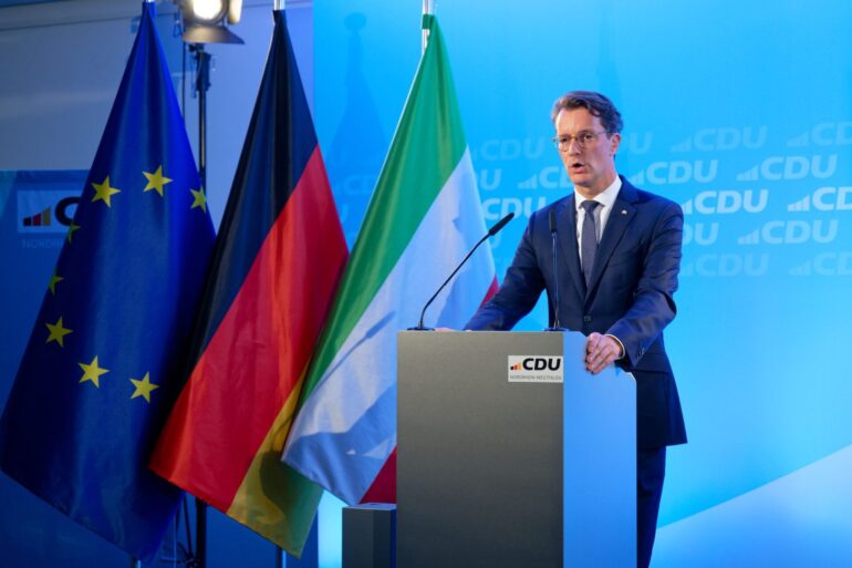 NRW-Ministerpräsident Hendrik Wüst (CDU) unterstützt Friedrich Merz als Kanzlerkandidaten der Union.