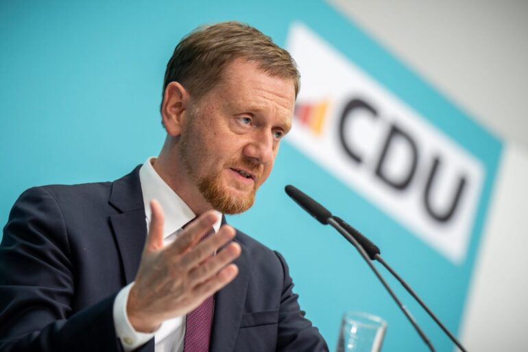 Sachsens Ministerpräsident Michael Kretschmer (CDU) will keine Minderheitsregierung. (Archivbild)