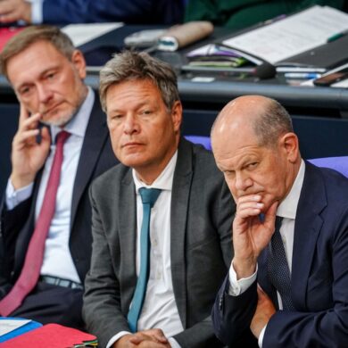 FDP-Chef Lindner will, dass die Spitze der Ampel-Regierung direkt mit Unionsfraktionschef Merz spricht.