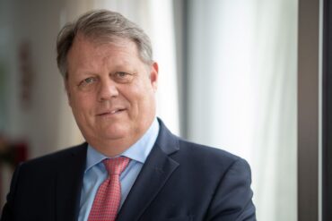 Michael Brenner sieht im Agieren des AfD-Alterspräsidenten einen Verstoß gegen die Ausübung des freien Mandats der Abgeordneten. (Archivbild)