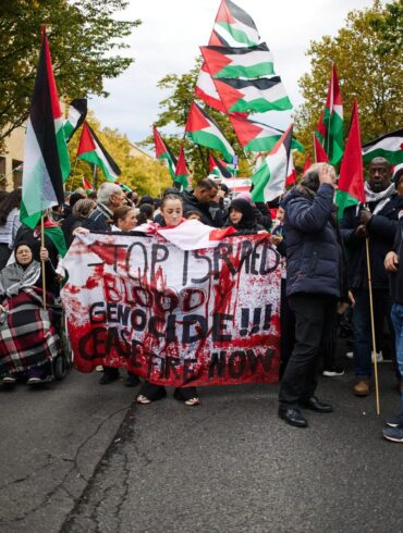 In Tempelhof marschierten propalästinensische Demonstranten