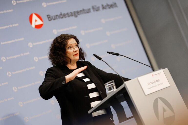 Die Nachfrage nach Arbeitskräften in Deutschland bleibt auch im Oktober schwach.