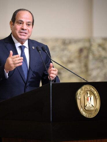 Ägyptens Präsident will Schwung in die stockenden Verhandlungen über einen Gaza-Deal bringen.