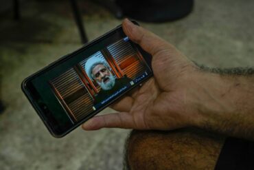 Naim Kassim zeigte sich seit der Tötung des Hisbollah-Chefs Nasrallah mehrfach im Fernsehen.