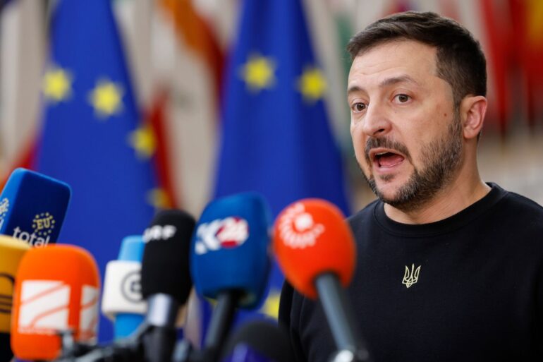 Will ein Raketen-Paket zur Abschreckung: Der ukrainische Präsident Wolodymyr Selenskyj.