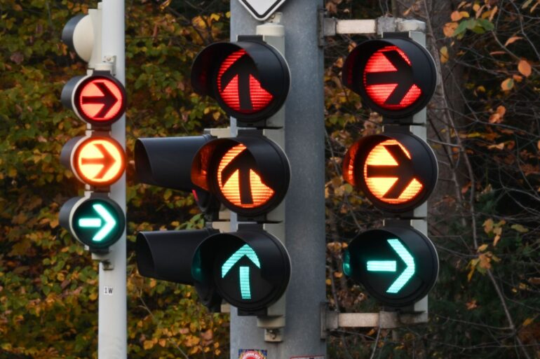 Eine Regierung gibt auch die Richtung vor. Nach dem Bruch der Ampelkoalition herrscht erstmal Unsicherheit. (Archivbild)